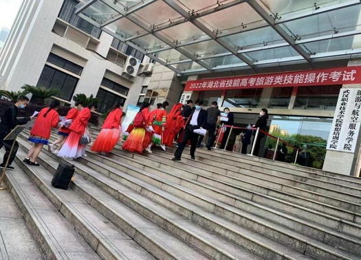 我校學生參加2022年湖北省技能高考建筑類、旅游類技能操作考試(圖3)